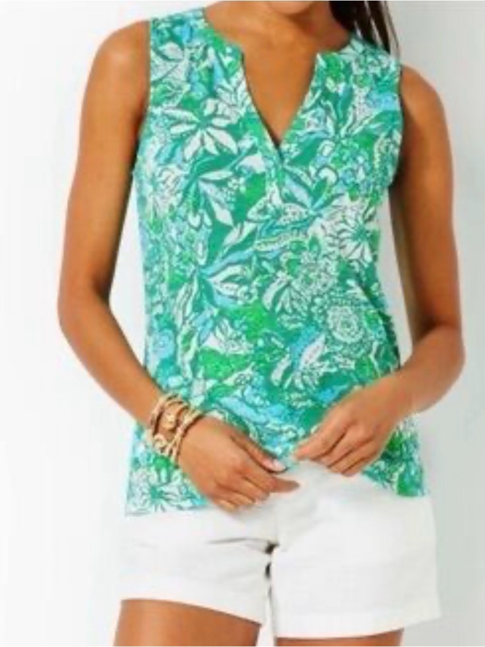🆕 Lilly Pulitzer Dev Top in the Botanical Green Safari Sangria print